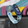 Kép 2/7 - Csere szilikon pánt Xiaomi Mi Band 6 / 5 kékhez