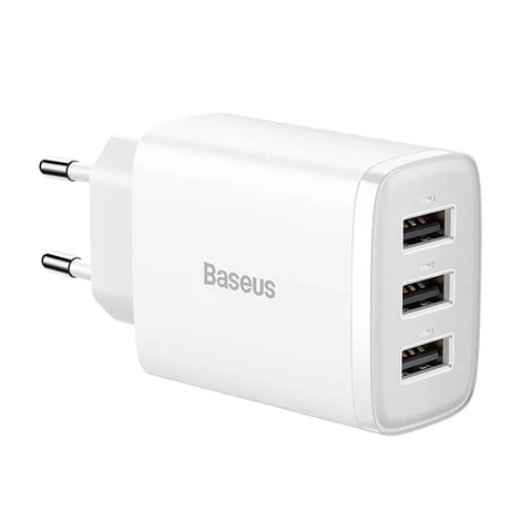 3x USB