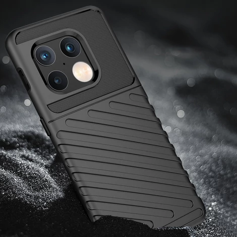 Thunder Case flexible armored cover for OnePlus 10 Pro black