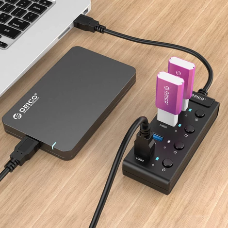 Orico USB 3.0 HUB kapcsolókkal, 5x USB (fekete)