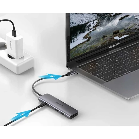 Ugreen 6w1 multifunkcionális HUB USB Type C - 2x USB 3.2 Gen 1 / USB Type C tápellátás 100 W / HDMI 4K / SD és micro SD (TF) kártyaolvasó szürke (CM195 70411)