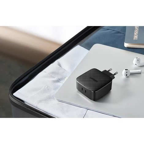 Fali töltő UGREEN CD216, 2xUSB-C, 66W, PD (fekete)