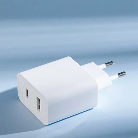 Xiaomi Mi fali töltő USB / USB-C, 33W, EU, fehér (BHR4996GL)